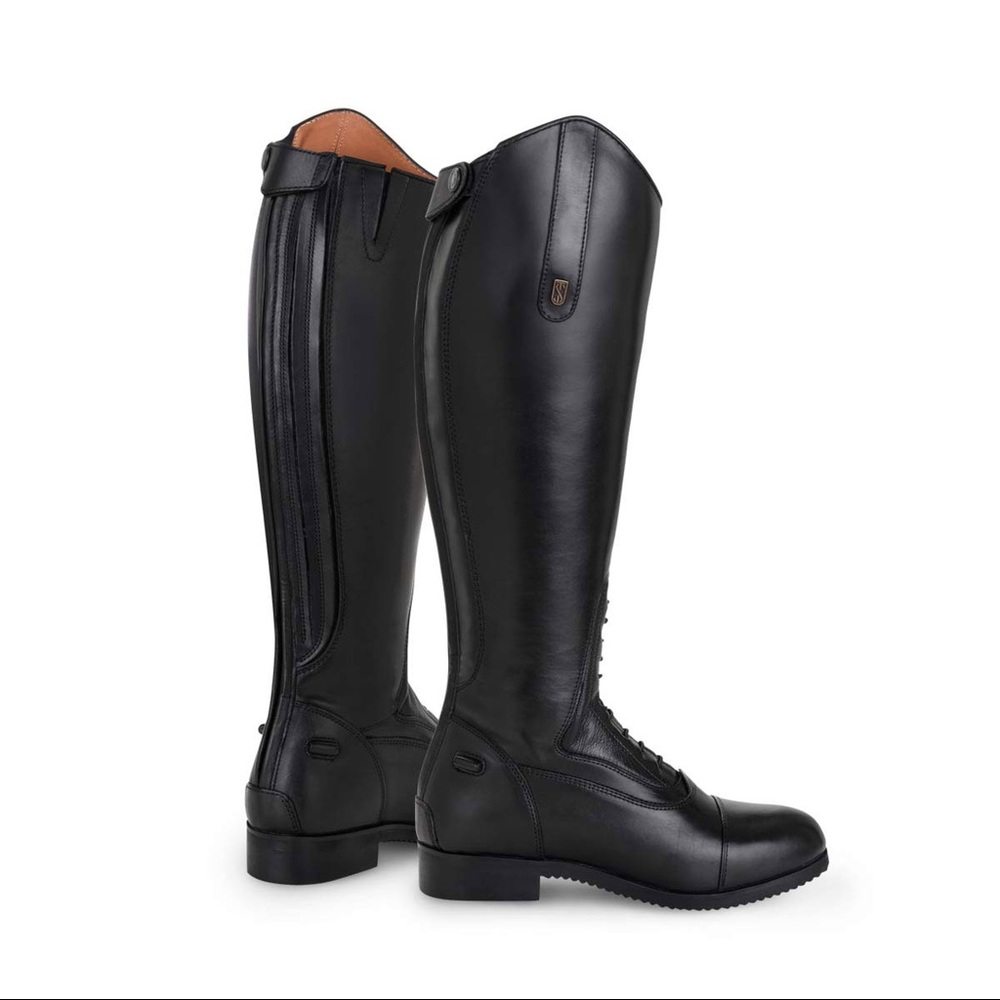 Donatello by TredStep boots, size 39 (8.5 or 9)